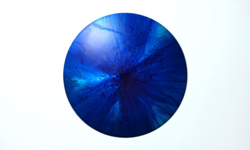 mono eye blue